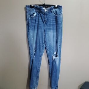Maurices Classic Blue Ripped Skinny Jeans  Size 33